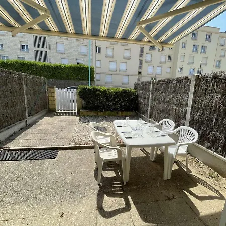 Moderne 2 Pieces + Cabine, Terrasse, Proche - - Fr-1-224c-204 Apartman